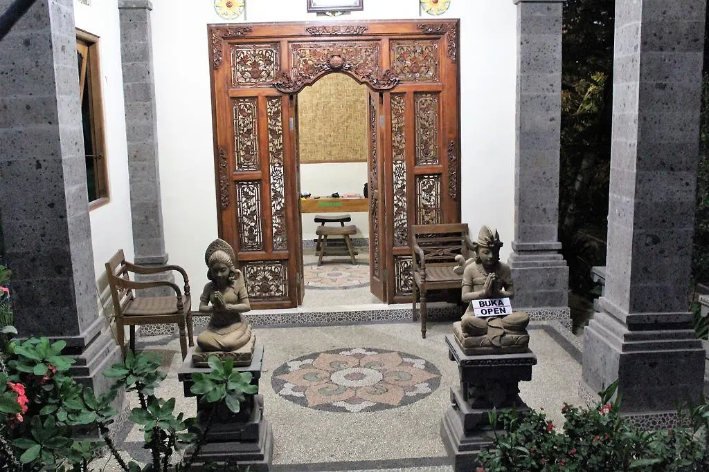 ** Guest house Restu House Hotel Ubud  Indonesia
